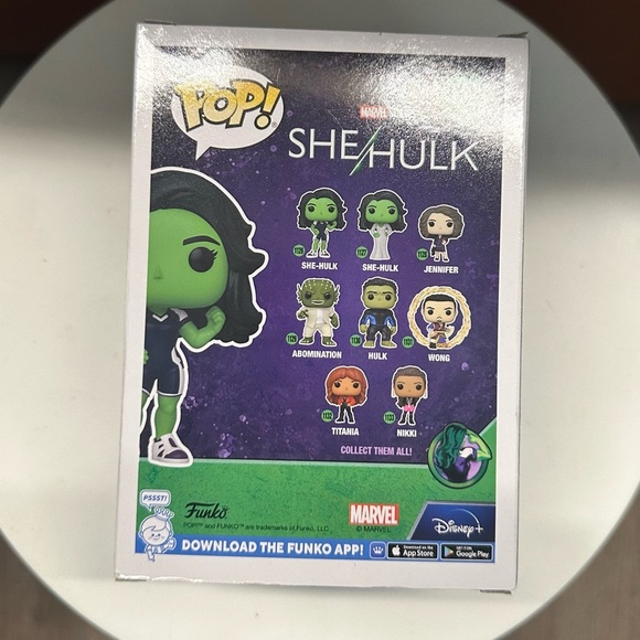 🏷️5/20$•She-Hulk Collectable - Picture 4 of 6